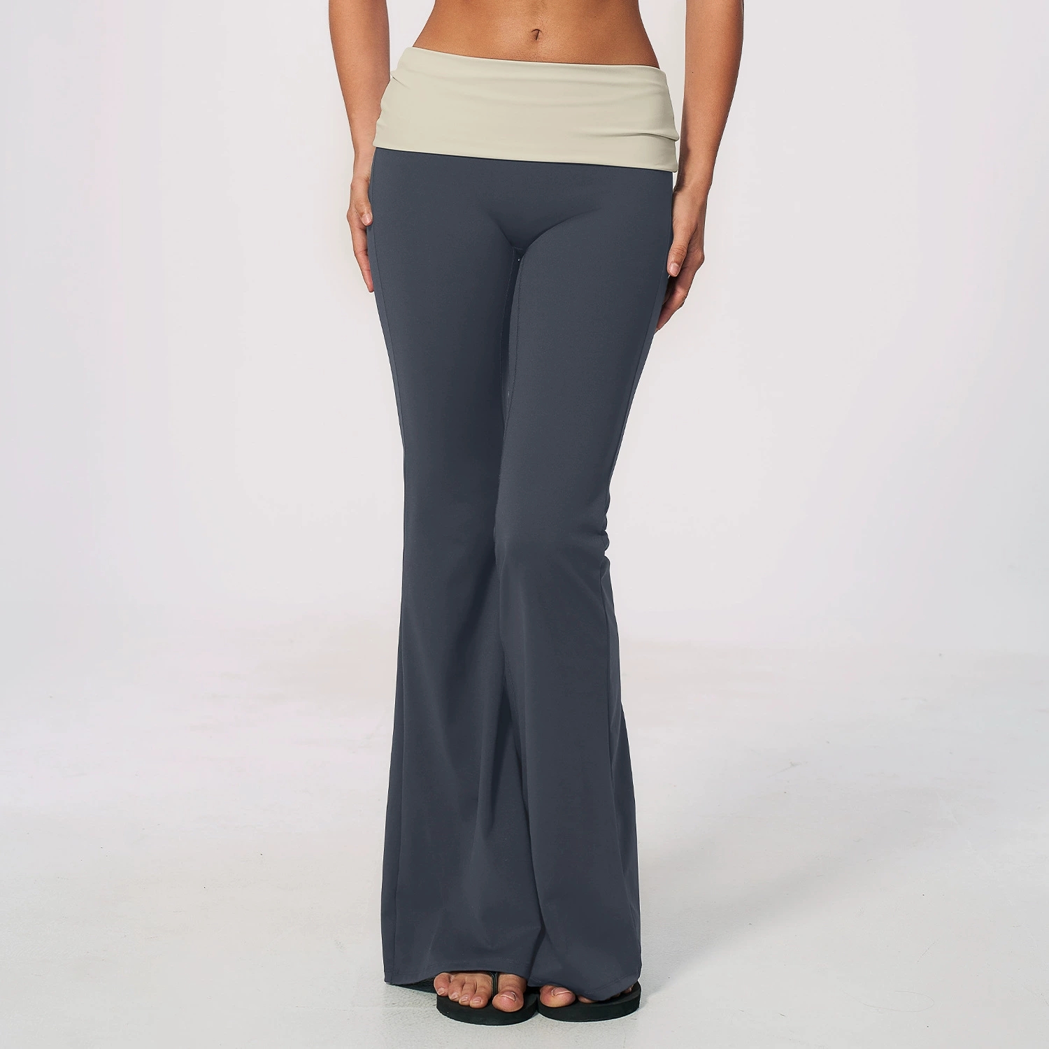 Opvouwbare taille yoga flared  - J-Yoga Fitness recensie en prijs